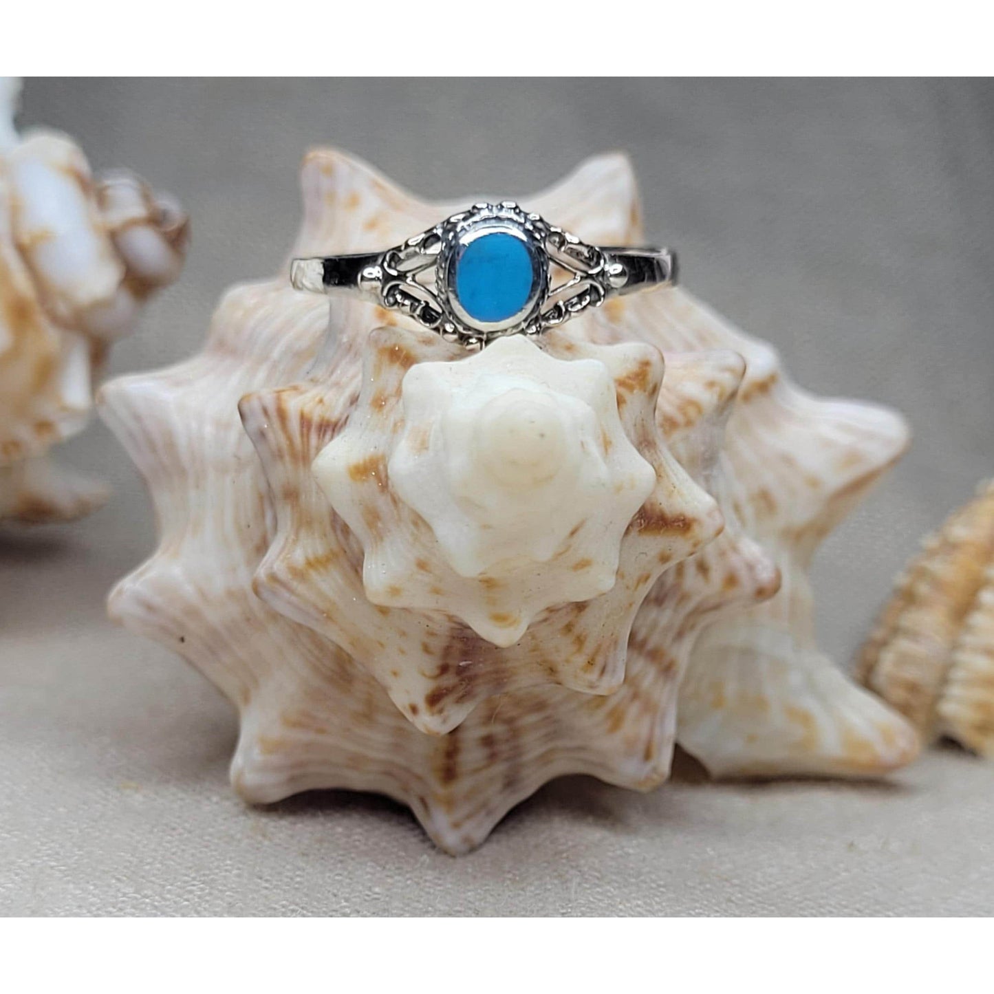 Elegant 925 Silver Oval Swirl Ring with Jade, Mother of Pearl & Abalone Shell - RSTO