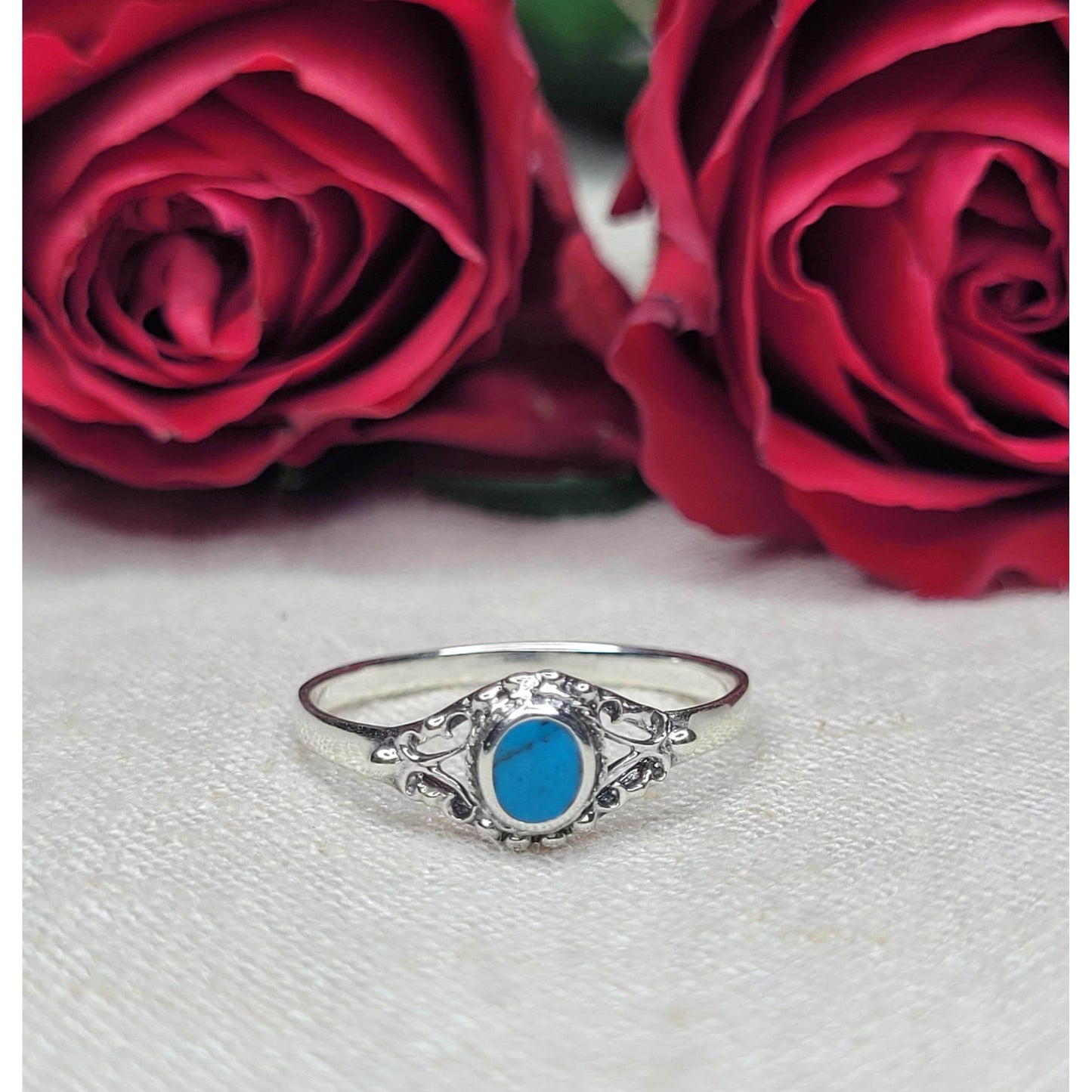 Elegant 925 Silver Oval Swirl Ring with Jade, Mother of Pearl & Abalone Shell - RSTO