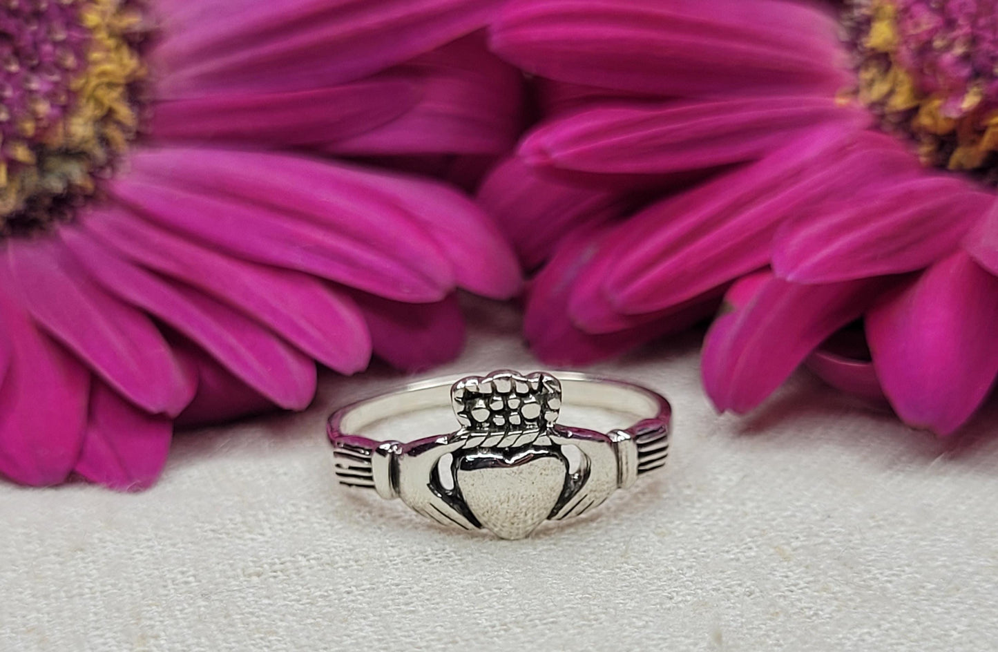 Claddagh Ring 925 Silver, Traditional Irish Ring, Celtic Symbol (Crowned heart held by two hands)- RCH1