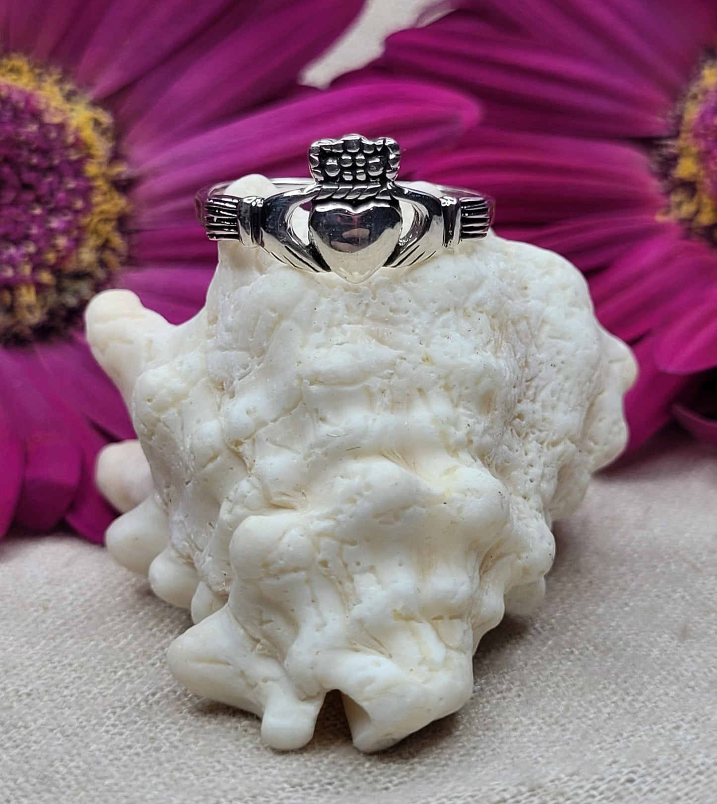 Claddagh Ring 925 Silver, Traditional Irish Ring, Celtic Symbol (Crowned heart held by two hands)- RCH1