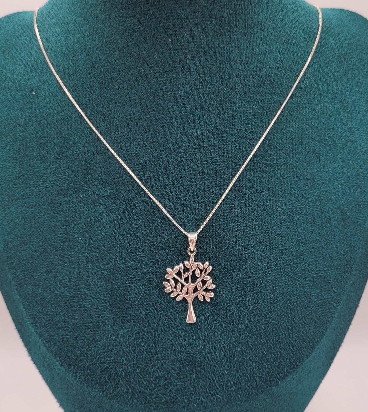 925 Silver Tree Pendant Necklace NT1