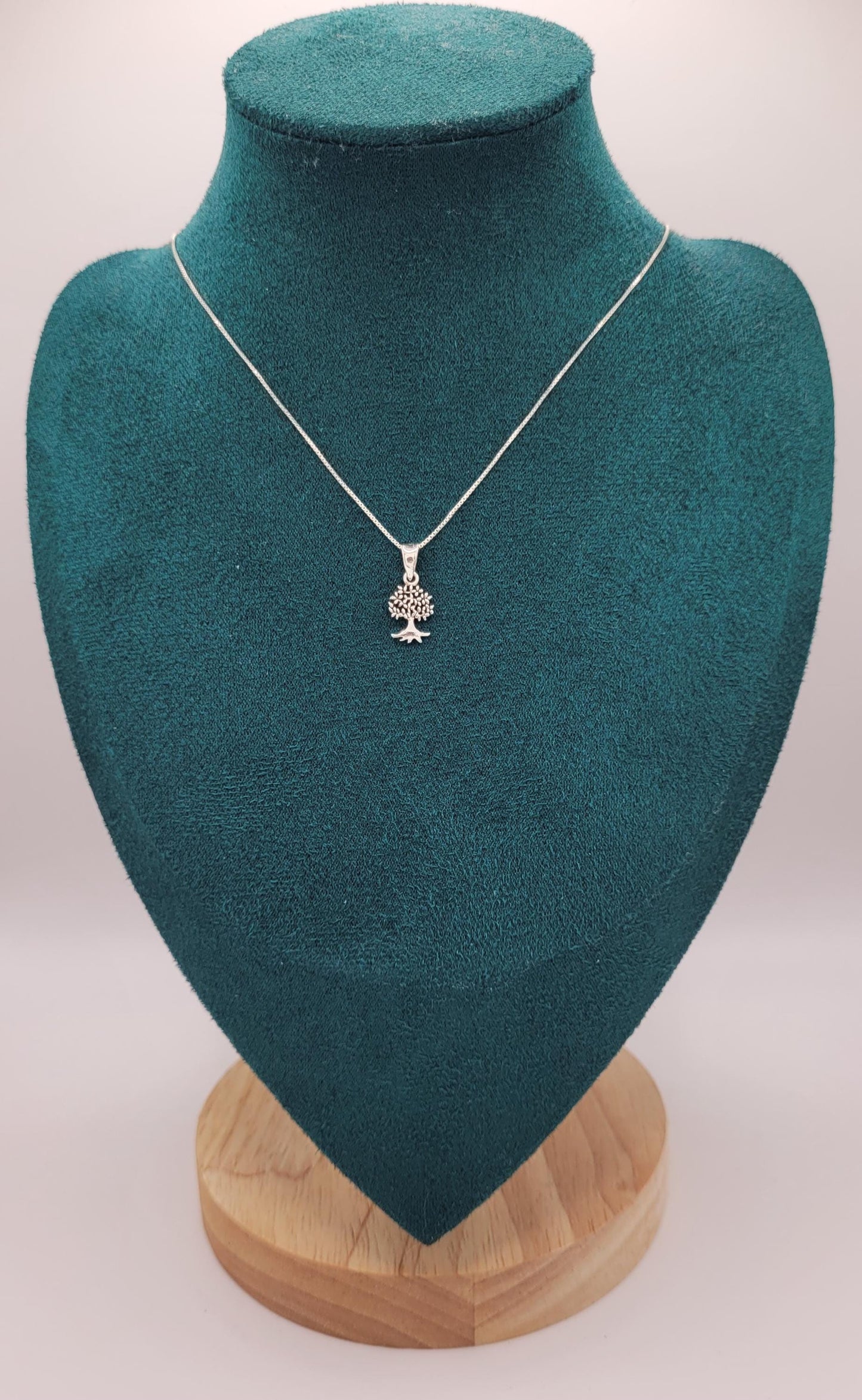 925 Silver Tiny Tree of Life Pendant Necklace, Delicate Silver Jewllery -NT2