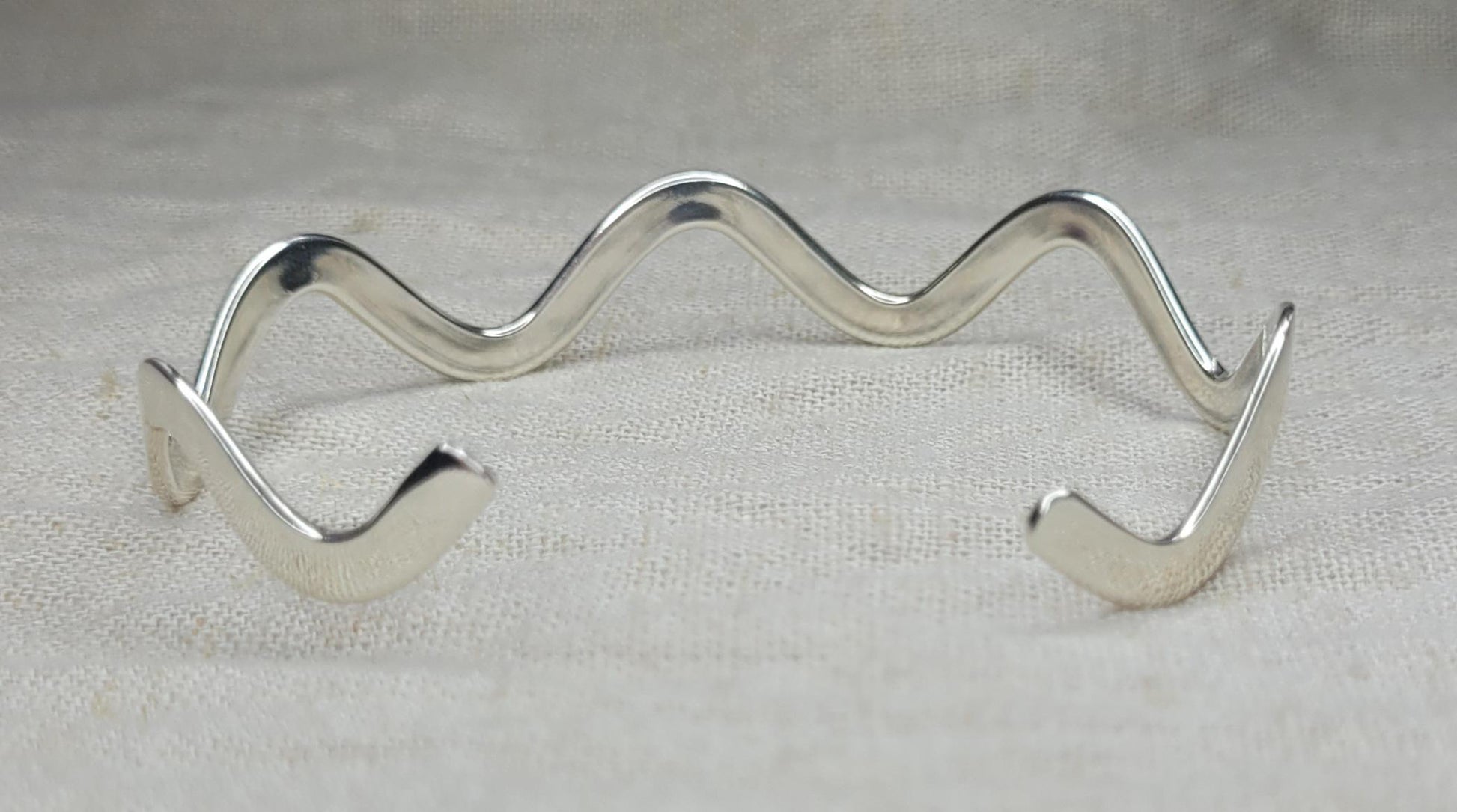 Wavy Cuff Bracelet 925 Solid Silver, Open Cuff Bracelet, Adjustable Bracelet, Statement Piece- BWC3